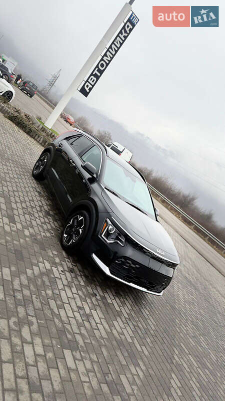 Позашляховик / Кросовер Kia Niro 2025 в Ужгороді