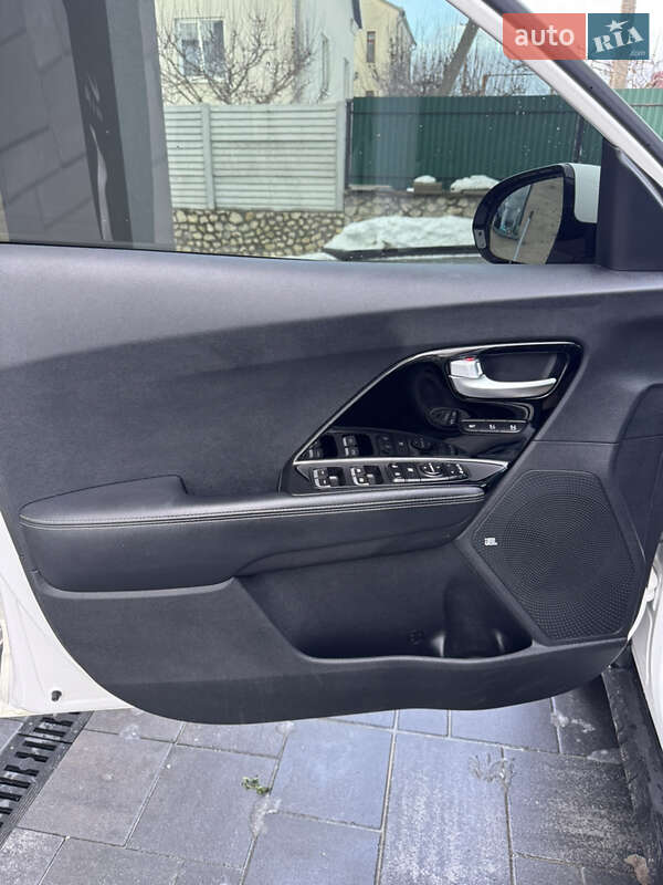 Внедорожник / Кроссовер Kia Niro 2019 в Тернополе фото 28 Внедорожник / Кроссовер Kia Niro 2019 в Тернополе