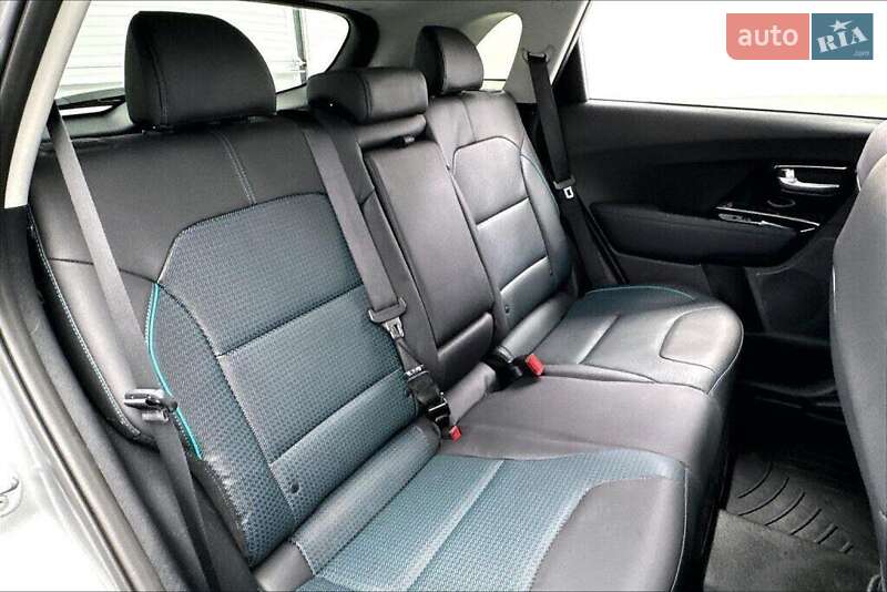 Внедорожник / Кроссовер Kia Niro 2021 в Львове фото 16 Внедорожник / Кроссовер Kia Niro 2021 в Львове