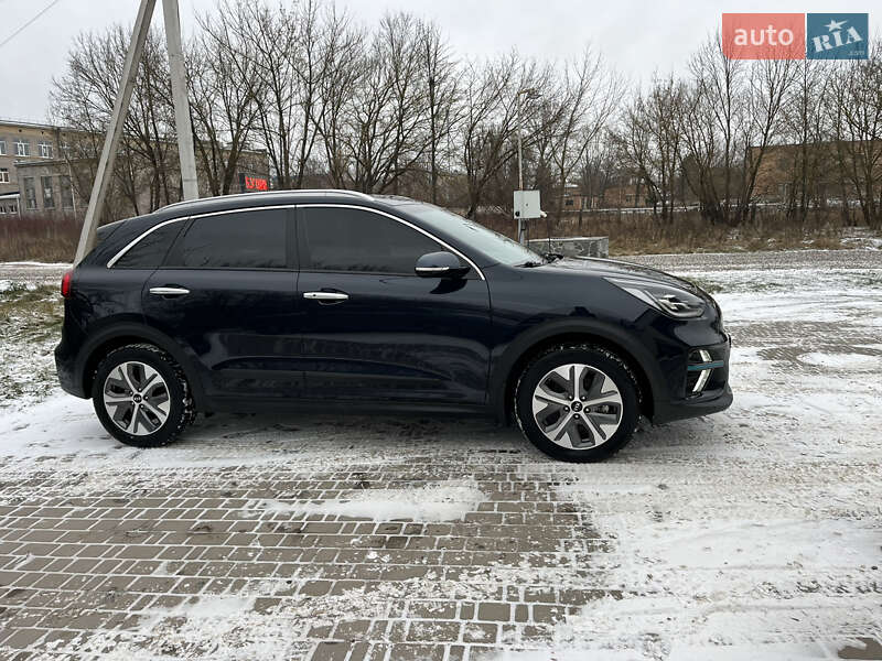 Внедорожник / Кроссовер Kia Niro 2020 в Бердичеве фото 4 Внедорожник / Кроссовер Kia Niro 2020 в Бердичеве