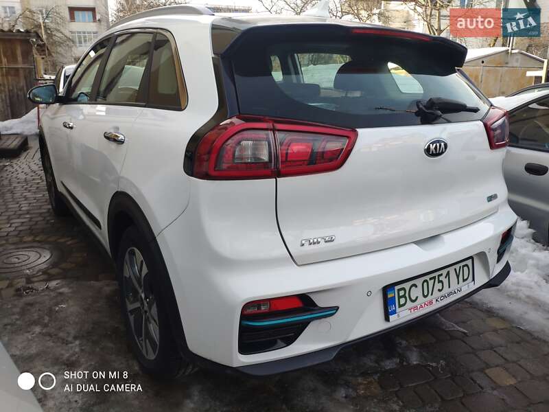 Внедорожник / Кроссовер Kia Niro 2019 в Львове