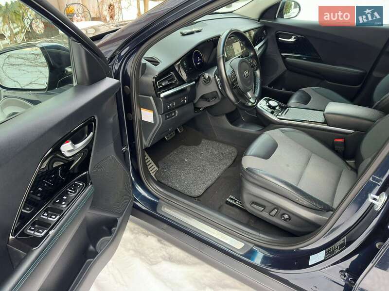 Внедорожник / Кроссовер Kia Niro 2020 в Львове