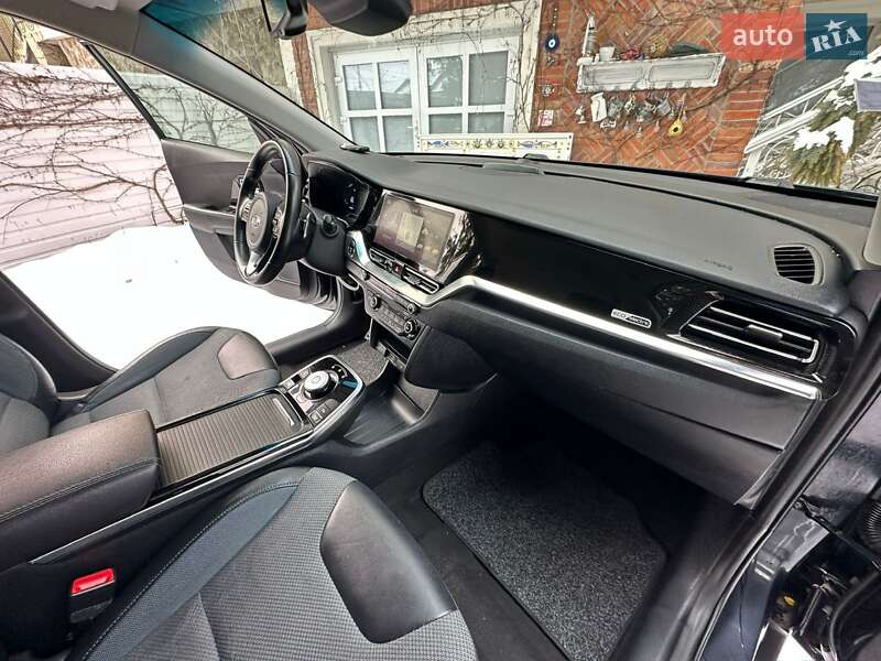 Внедорожник / Кроссовер Kia Niro 2020 в Львове