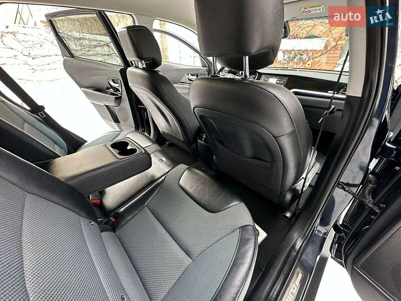 Внедорожник / Кроссовер Kia Niro 2020 в Львове