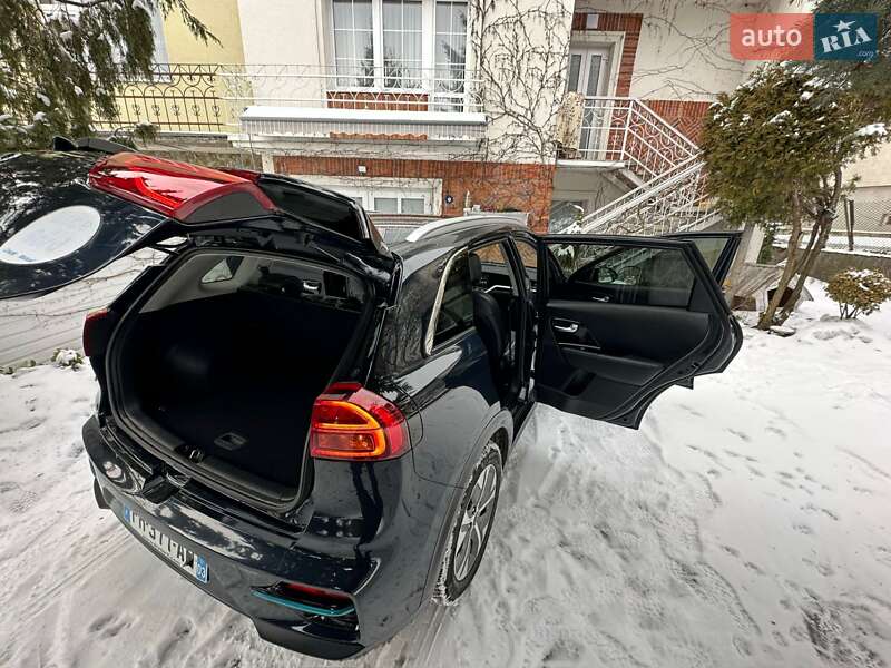 Внедорожник / Кроссовер Kia Niro 2020 в Львове