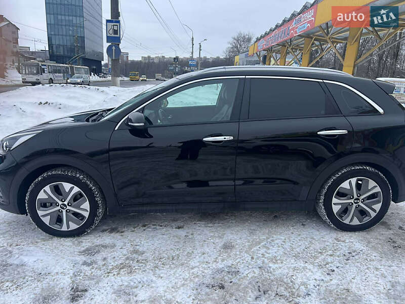Позашляховик / Кросовер Kia Niro 2020 в Тернополі