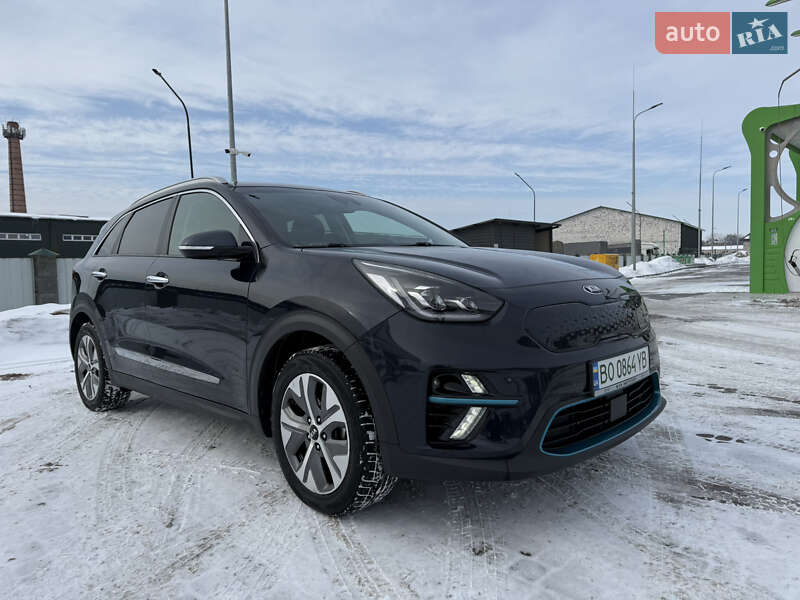 Внедорожник / Кроссовер Kia Niro 2018 в Бережанах фото 21 Внедорожник / Кроссовер Kia Niro 2018 в Бережанах