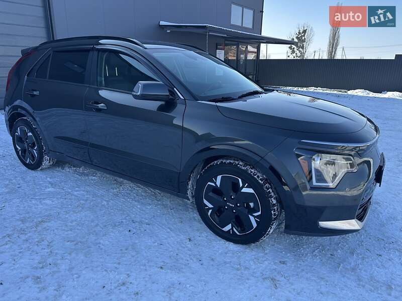 Внедорожник / Кроссовер Kia Niro 2023 в Луцке