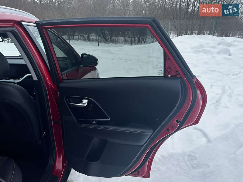 Внедорожник / Кроссовер Kia Niro 2021 в Львове фото 17 Внедорожник / Кроссовер Kia Niro 2021 в Львове