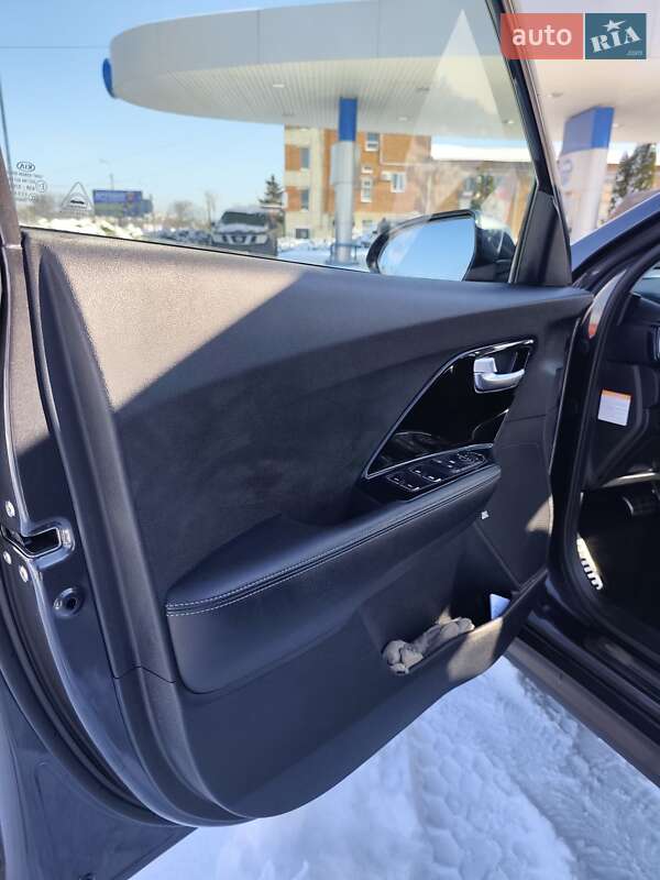 Позашляховик / Кросовер Kia Niro 2019 в Сумах