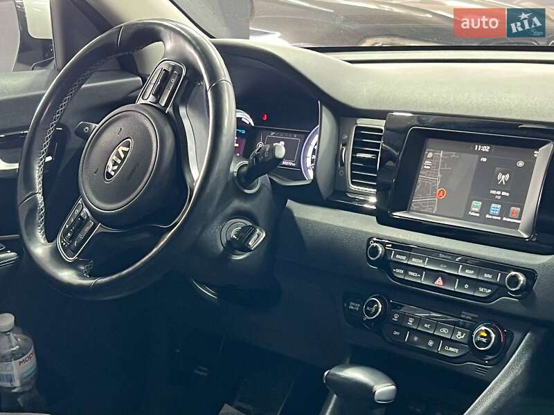 Внедорожник / Кроссовер Kia Niro 2018 в Одессе