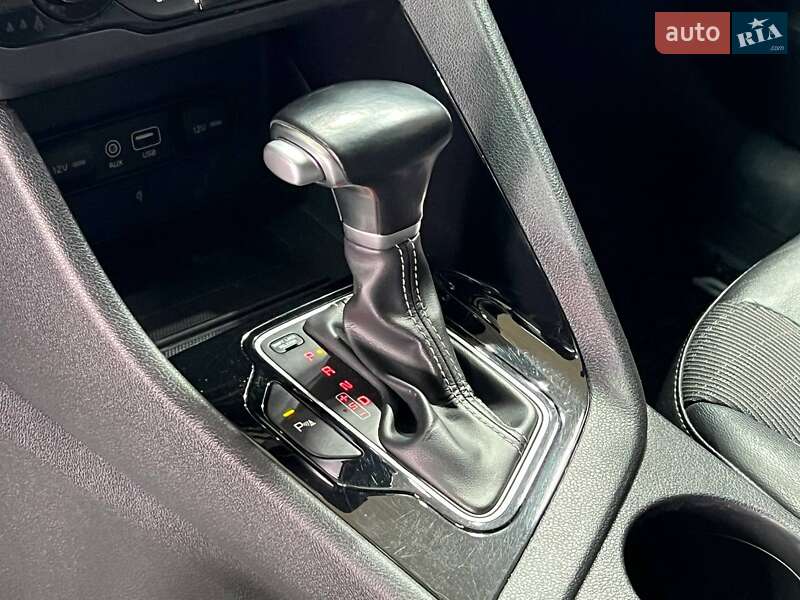 Внедорожник / Кроссовер Kia Niro 2018 в Одессе