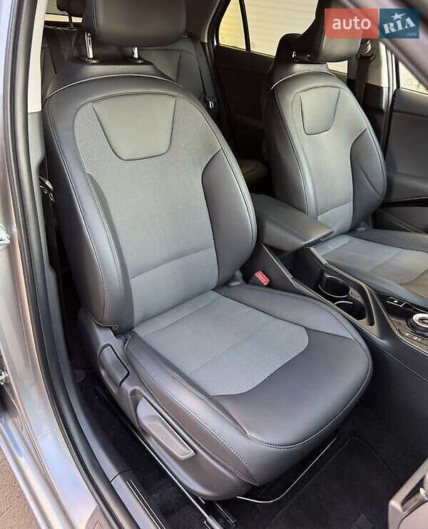 Позашляховик / Кросовер Kia Niro 2023 в Хмельницькому