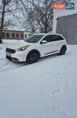 Внедорожник / Кроссовер Kia Niro 2017 в Умани