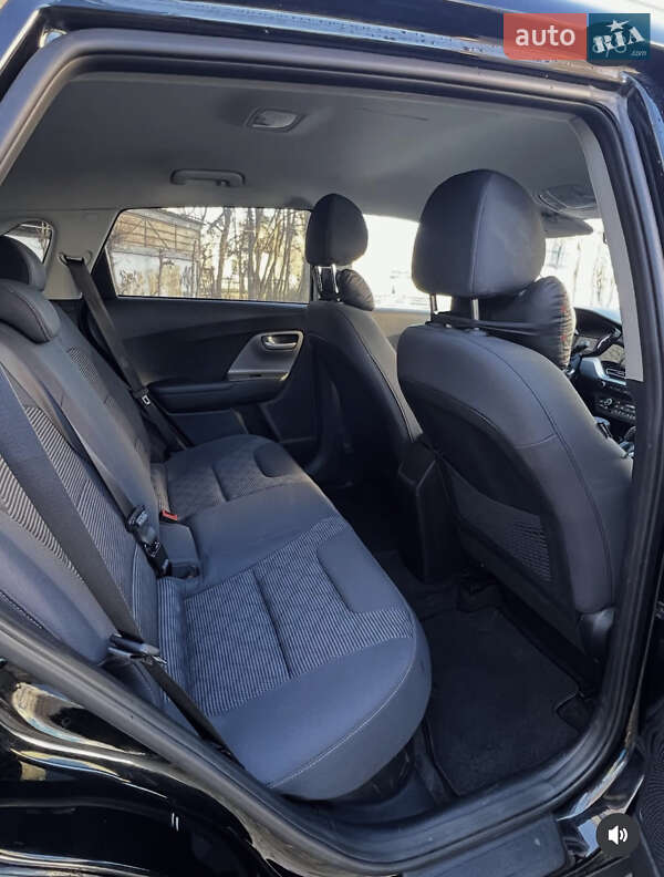 Внедорожник / Кроссовер Kia Niro 2021 в Киеве фото 8 Внедорожник / Кроссовер Kia Niro 2021 в Киеве