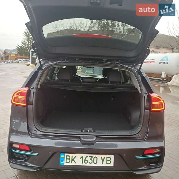 Внедорожник / Кроссовер Kia Niro 2020 в Дубно