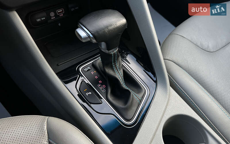 Внедорожник / Кроссовер Kia Niro 2018 в Львове