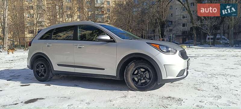 Внедорожник / Кроссовер Kia Niro 2019 в Одессе фото 10 Внедорожник / Кроссовер Kia Niro 2019 в Одессе