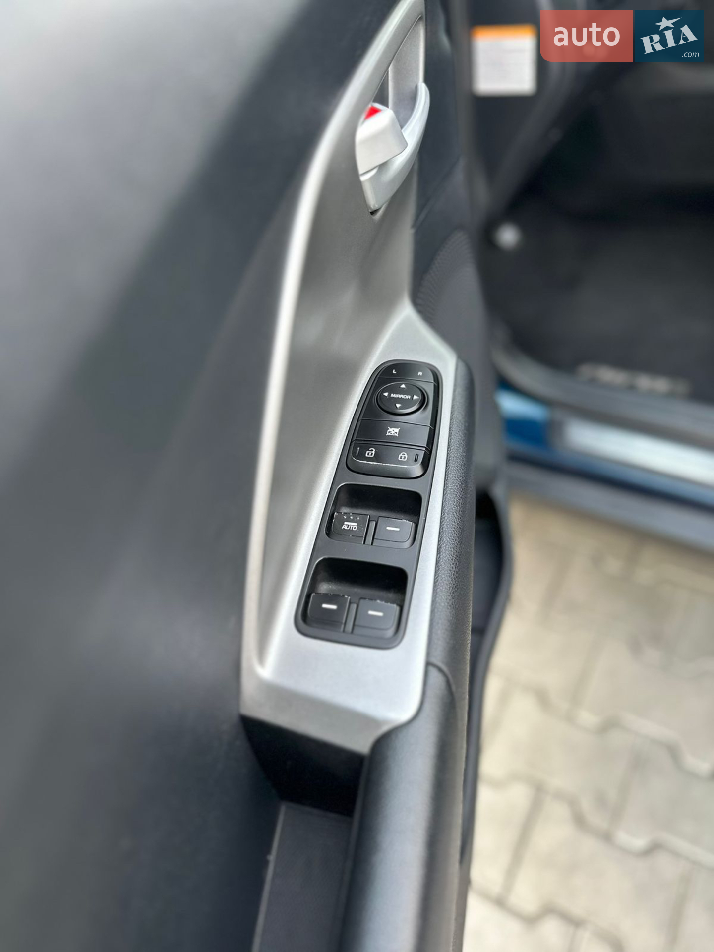 2018 Kia Niro - мініатюра 25