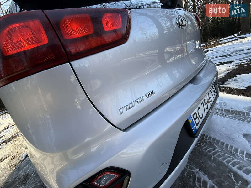 Внедорожник / Кроссовер Kia Niro 2020 в Трускавце фото 17 Внедорожник / Кроссовер Kia Niro 2020 в Трускавце