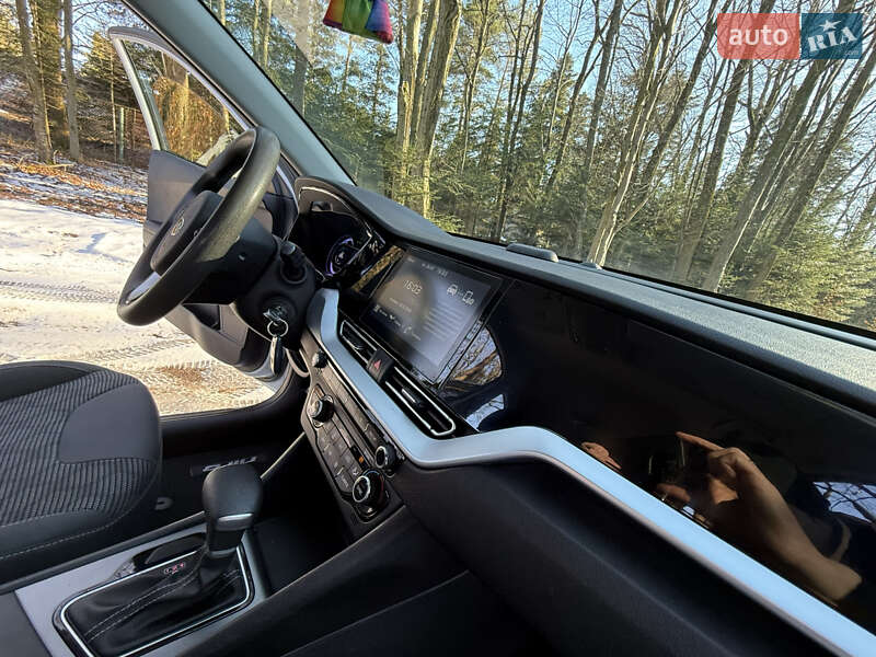 Внедорожник / Кроссовер Kia Niro 2020 в Трускавце фото 60 Внедорожник / Кроссовер Kia Niro 2020 в Трускавце