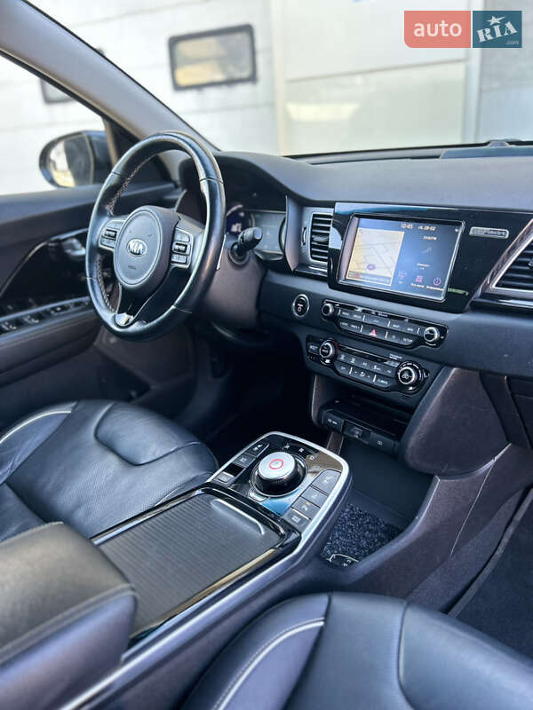 Внедорожник / Кроссовер Kia Niro 2019 в Николаеве