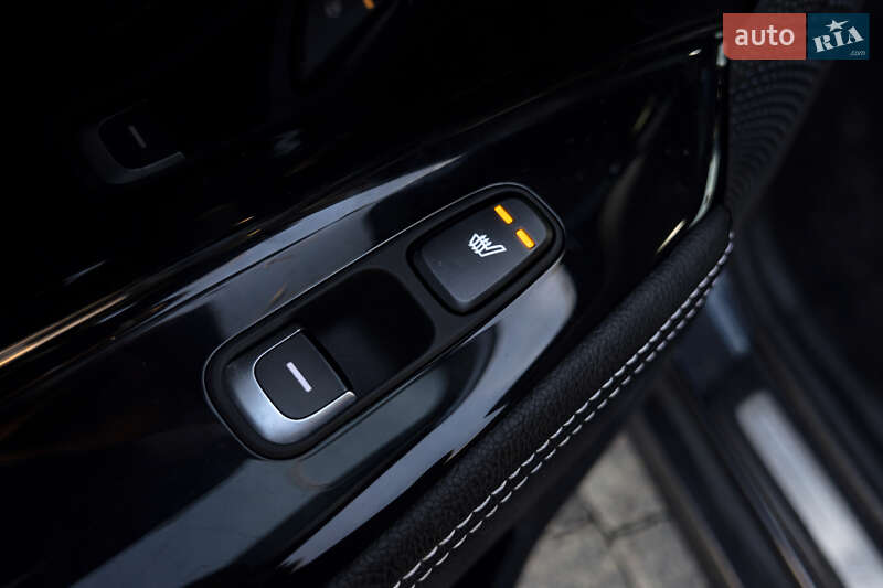 Внедорожник / Кроссовер Kia Niro 2020 в Львове