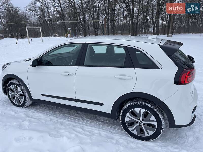 Внедорожник / Кроссовер Kia Niro 2021 в Хмельницком фото 12 Внедорожник / Кроссовер Kia Niro 2021 в Хмельницком
