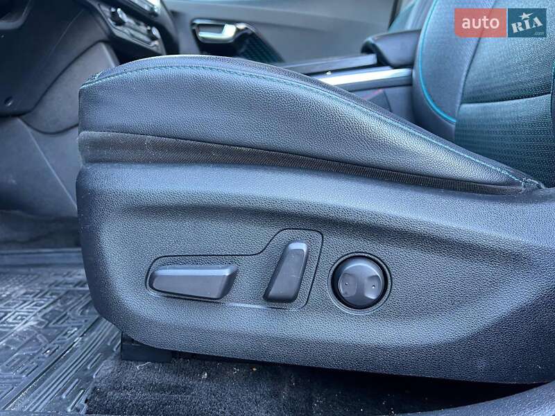 Внедорожник / Кроссовер Kia Niro 2020 в Львове фото 19 Внедорожник / Кроссовер Kia Niro 2020 в Львове
