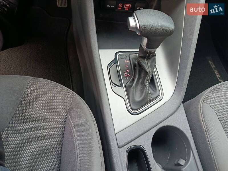 Позашляховик / Кросовер Kia Niro 2018 в Києві