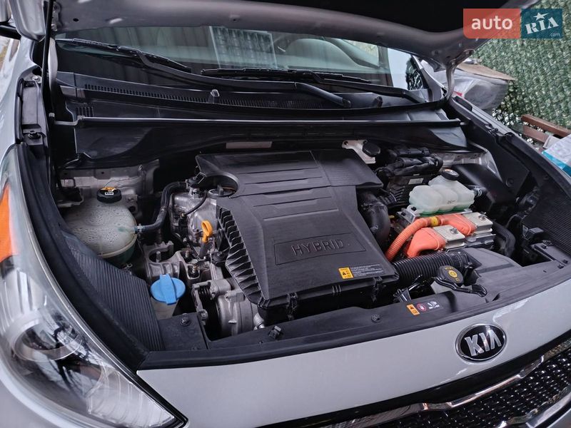 Позашляховик / Кросовер Kia Niro 2018 в Києві