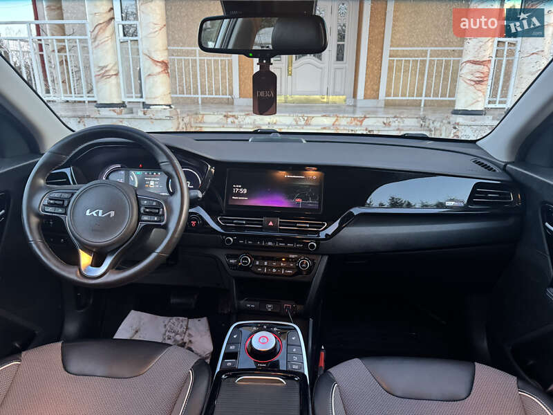 Позашляховик / Кросовер Kia Niro 2021 в Тернополі