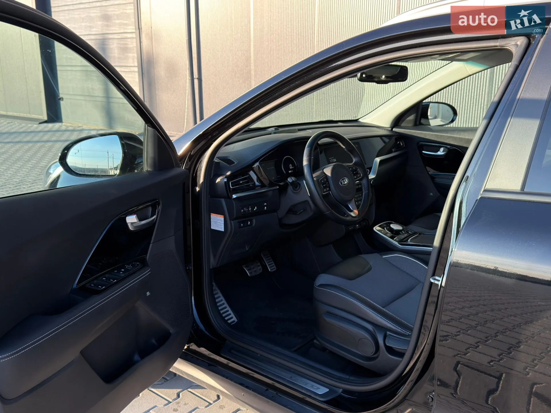 2021 Kia Niro - мініатюра 40
