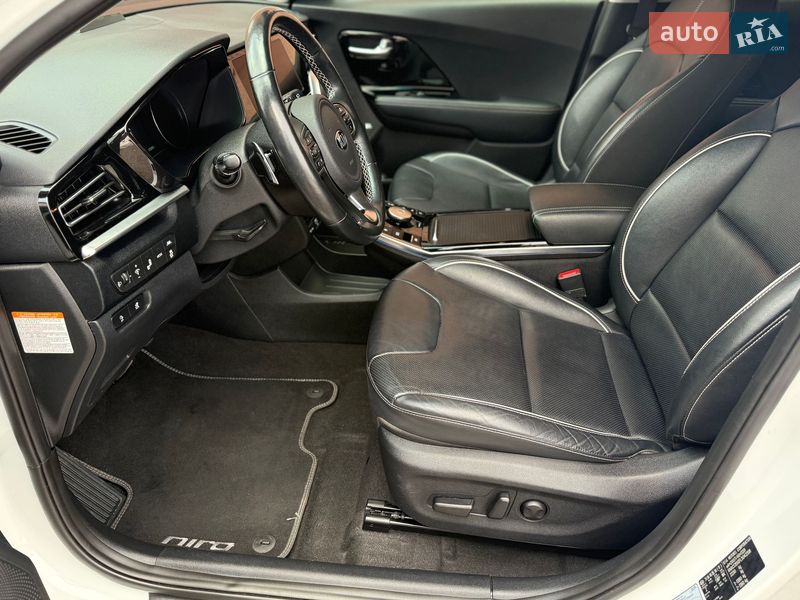 Внедорожник / Кроссовер Kia Niro 2020 в Ровно