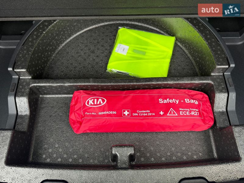 Внедорожник / Кроссовер Kia Niro 2020 в Ровно