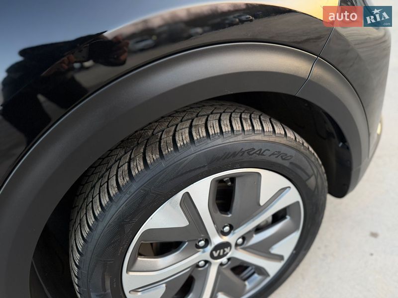 Внедорожник / Кроссовер Kia Niro 2020 в Дубно фото 29 Внедорожник / Кроссовер Kia Niro 2020 в Дубно