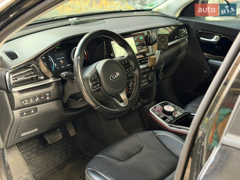 Позашляховик / Кросовер Kia Niro 2020 в Одесі