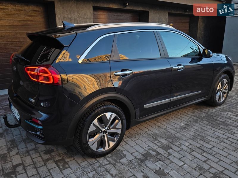 Внедорожник / Кроссовер Kia Niro 2020 в Тернополе