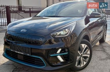 Внедорожник / Кроссовер Kia Niro 2020 в Киеве