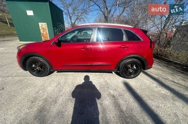 Внедорожник / Кроссовер Kia Niro 2017 в Одессе