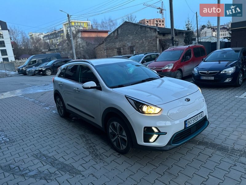 Внедорожник / Кроссовер Kia Niro 2021 в Тернополе