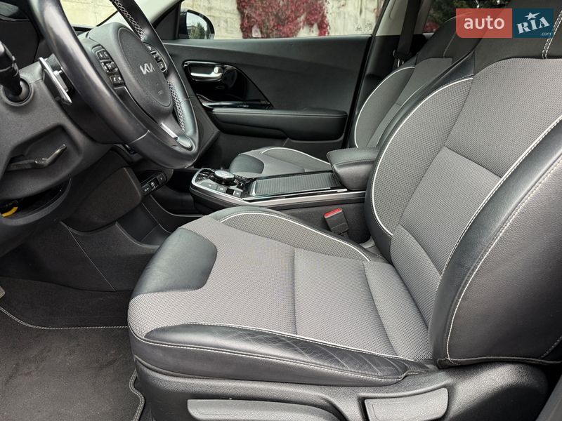 Внедорожник / Кроссовер Kia Niro 2022 в Ровно