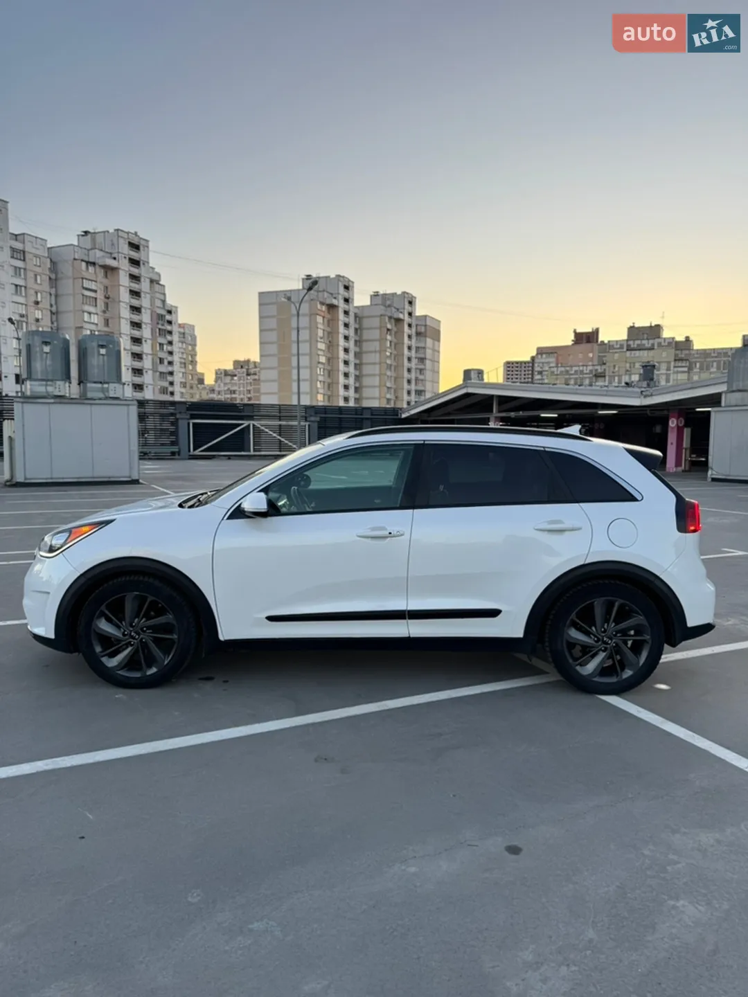 2017 Kia Niro - мініатюра 6