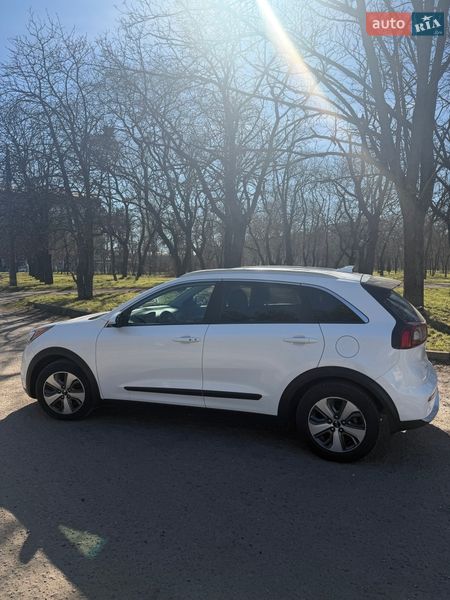 Внедорожник / Кроссовер Kia Niro 2018 в Одессе