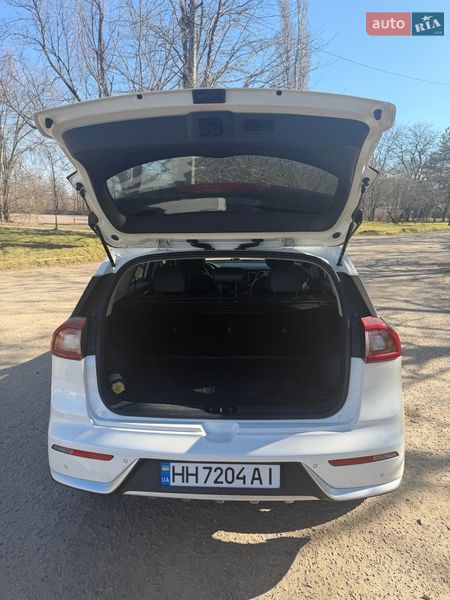 Внедорожник / Кроссовер Kia Niro 2018 в Одессе