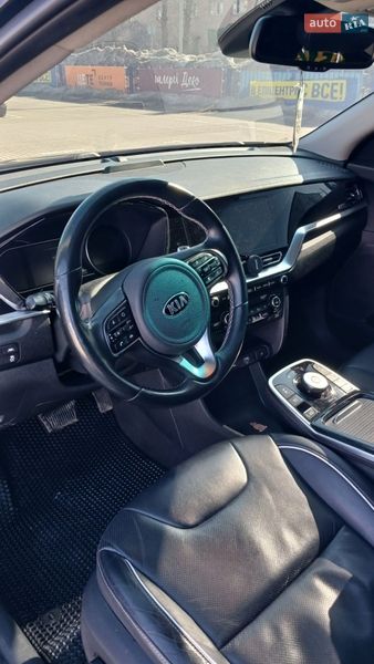 Внедорожник / Кроссовер Kia Niro 2020 в Тернополе