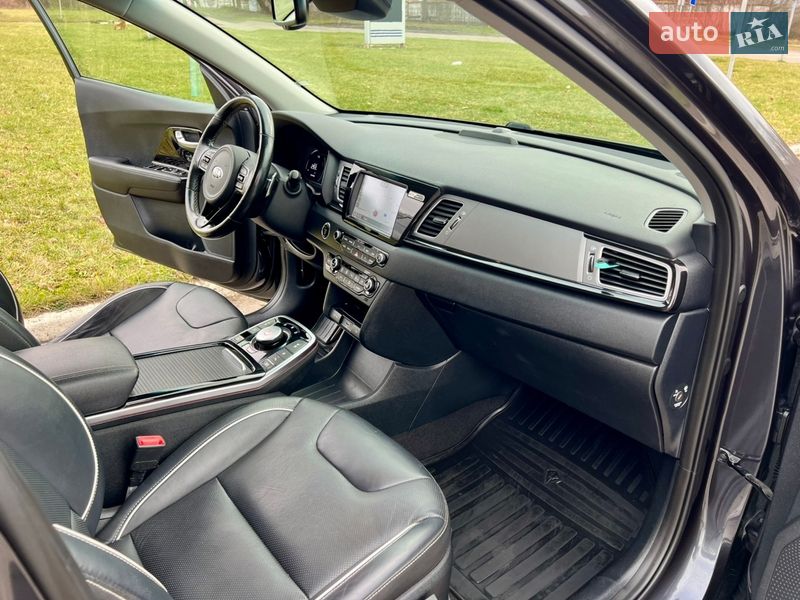 Внедорожник / Кроссовер Kia Niro 2019 в Ровно