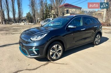 Внедорожник / Кроссовер Kia Niro 2020 в Киеве