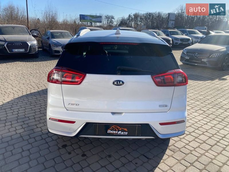 Внедорожник / Кроссовер Kia Niro 2018 в Львове