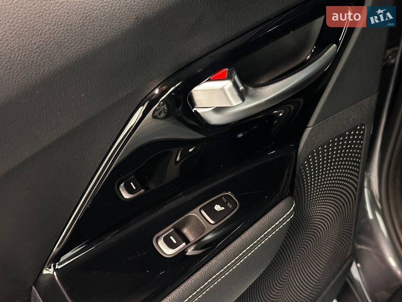 Позашляховик / Кросовер Kia Niro 2020 в Львові